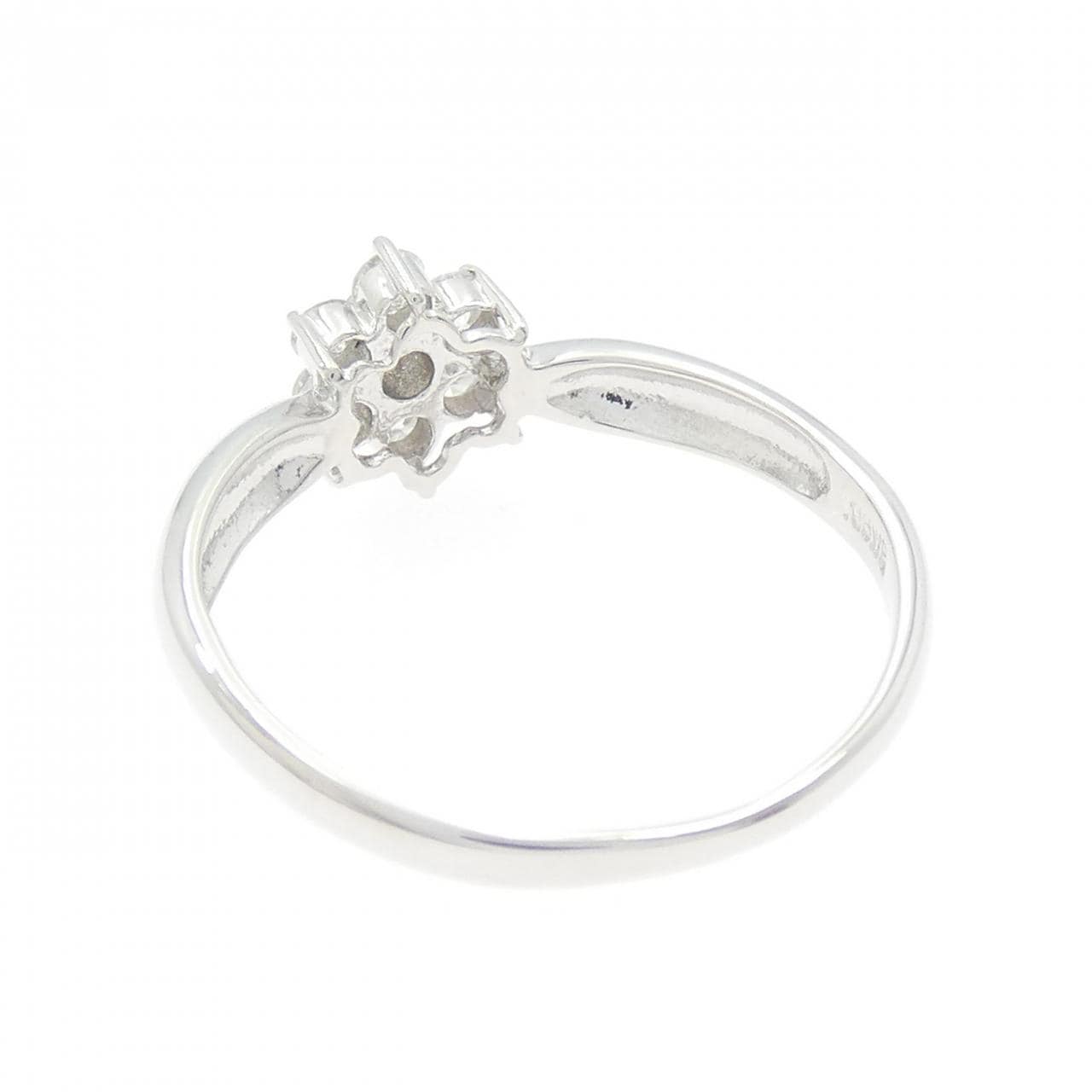 K18WG  フラワーダイヤモンド リング 0.20CT