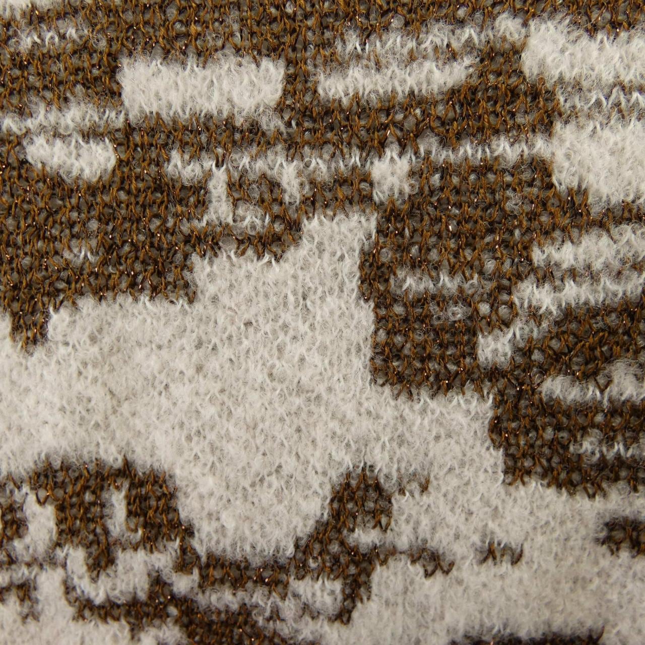 スカリオーネ SCAGLIONE カーディガン