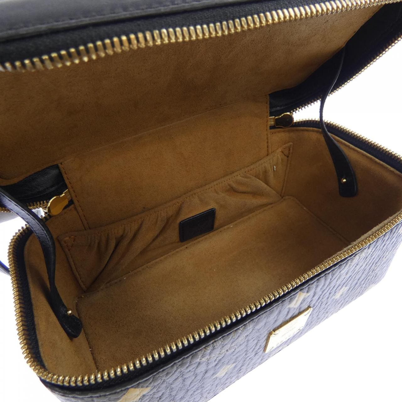 エムシーエム MCM MYZ9AVI39DG001 BAG