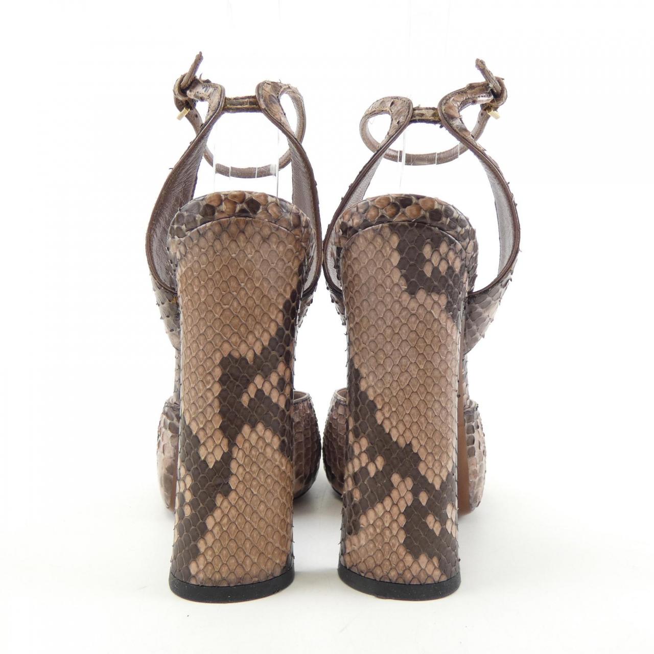 ルイヴィトン LOUIS VUITTON サンダル
