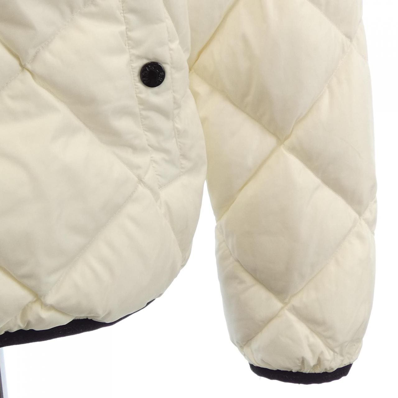 モンクレール MONCLER ARVOUIN ダウンジャケット