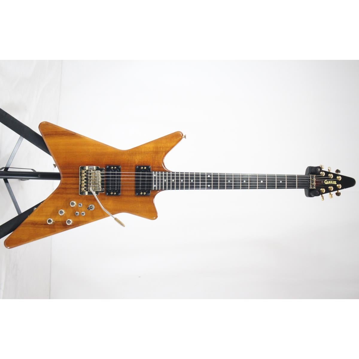 CARVIN V220