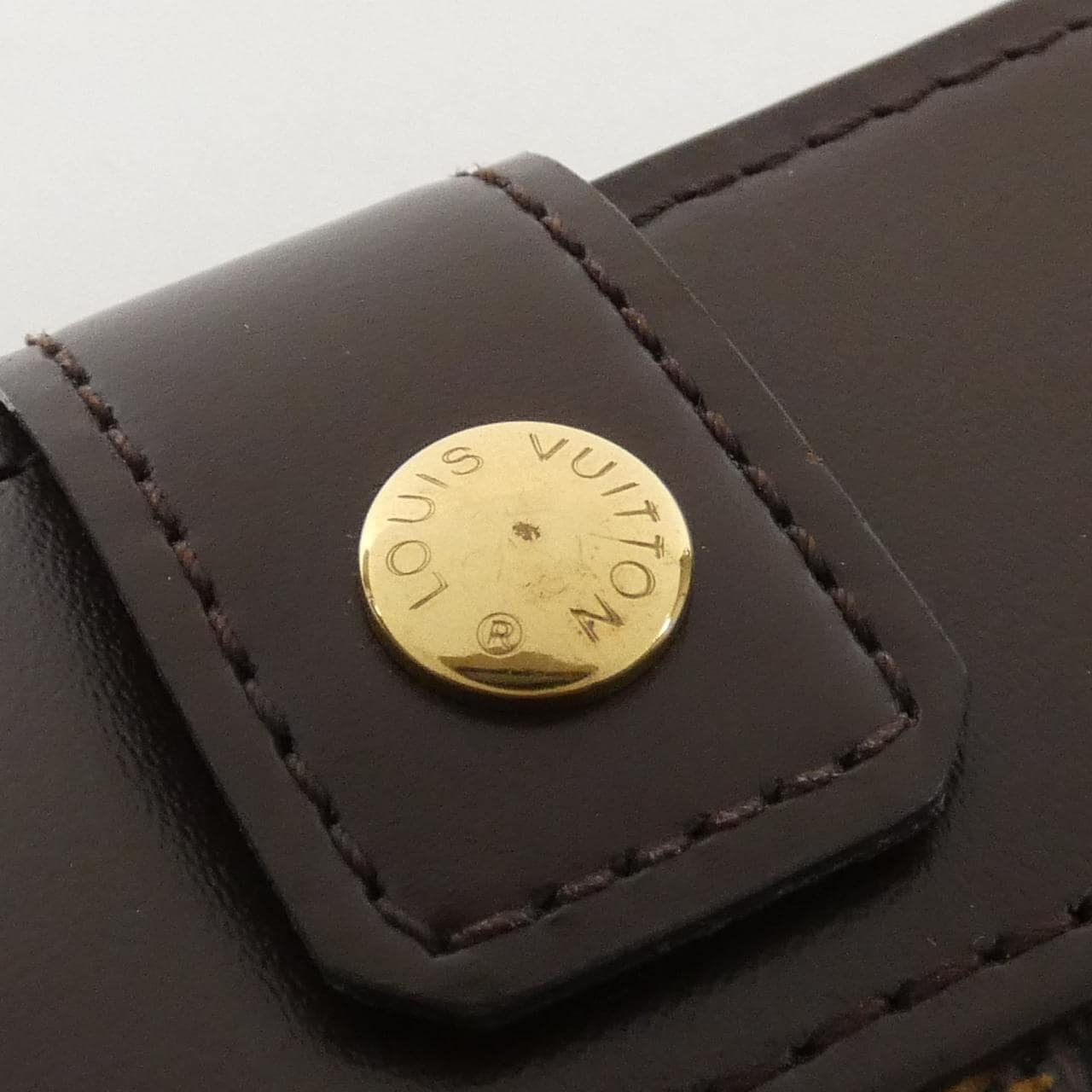 ルイヴィトン ダミエ コンパクト ジップ N61668 財布