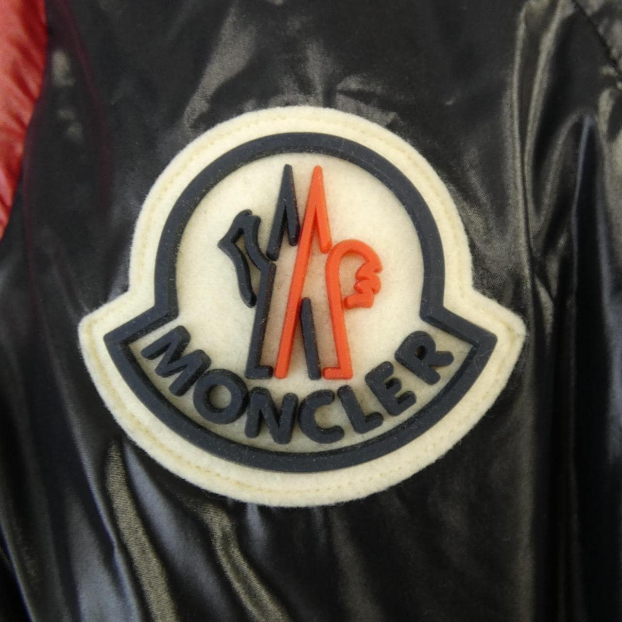 モンクレール MONCLER UPCYCLING PROJECT BADY CHEN PENG ダウンジャケット