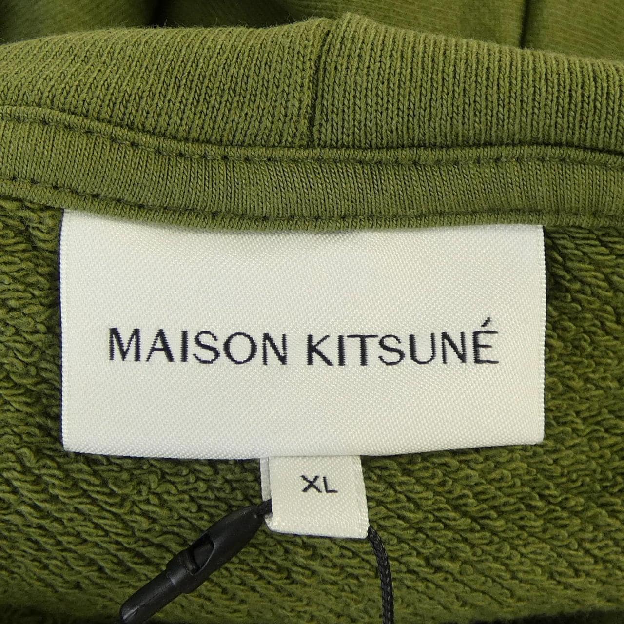 メゾンキツネ MAISON KITSUNE LM00706KM0001 パーカー