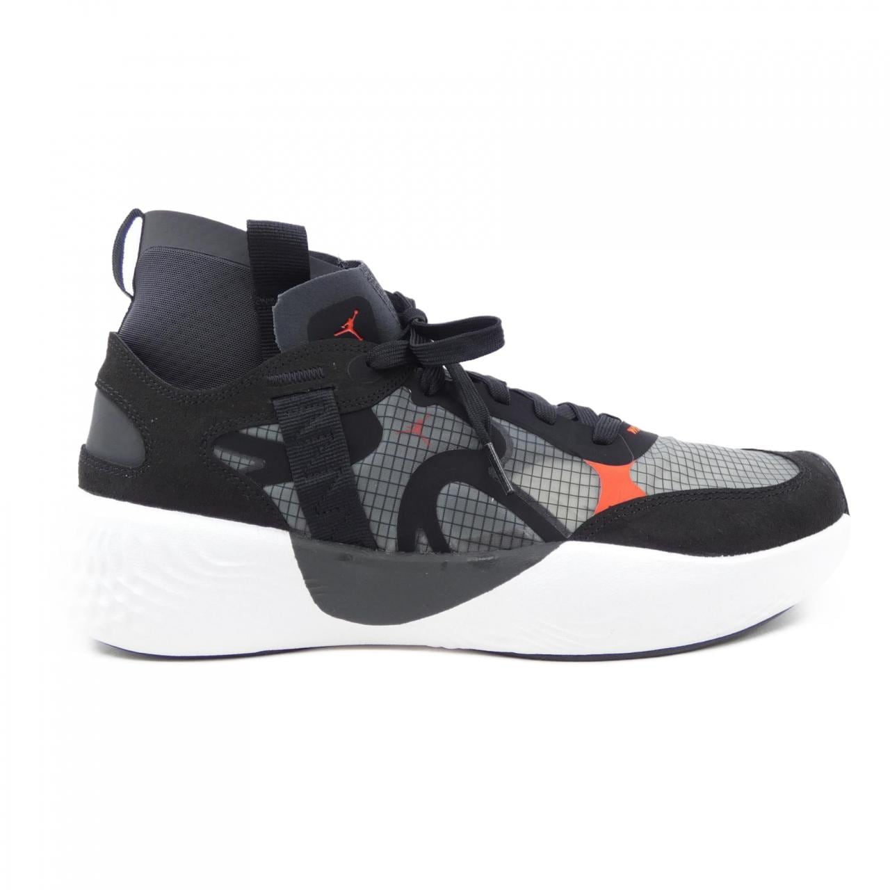 エアジョーダン AIR JORDAN DR7614-060 スニーカー