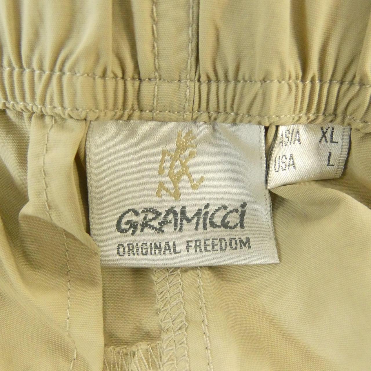 グラミチ GRAMICCI ショートパンツ