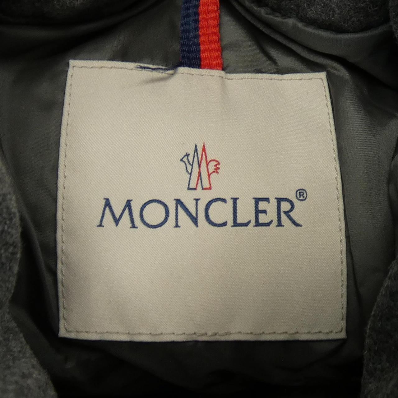 MONCLER蒙克勒羽绒服