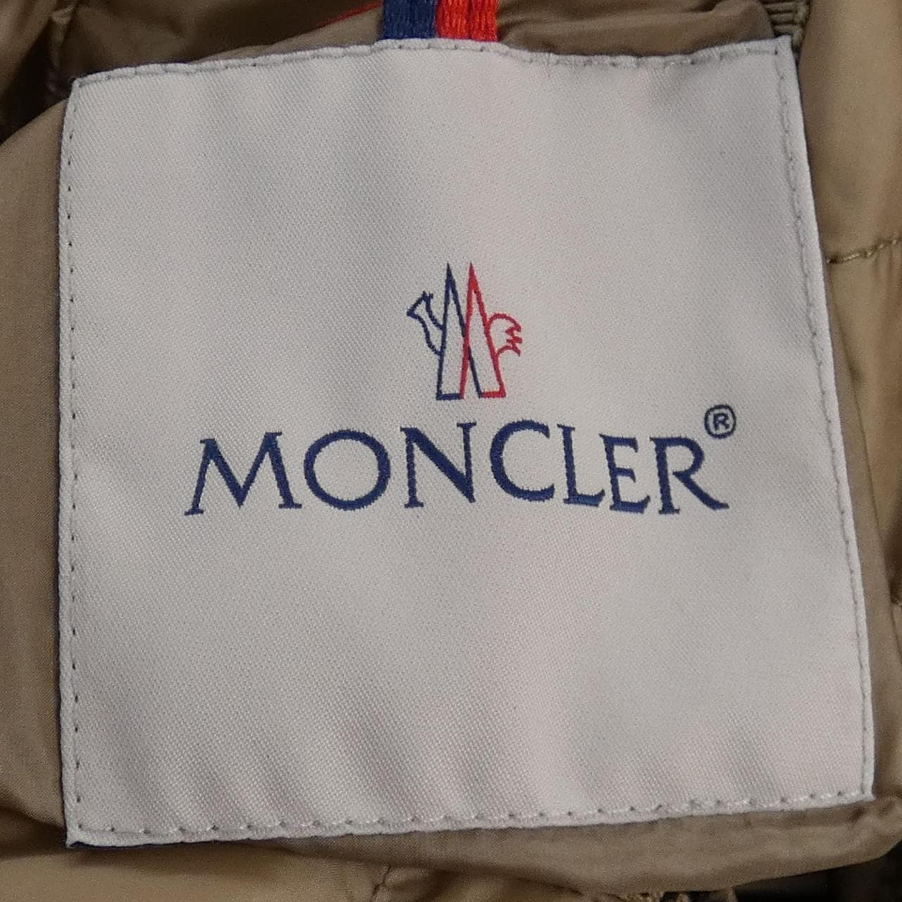 モンクレール MONCLER ダウンジャケット
