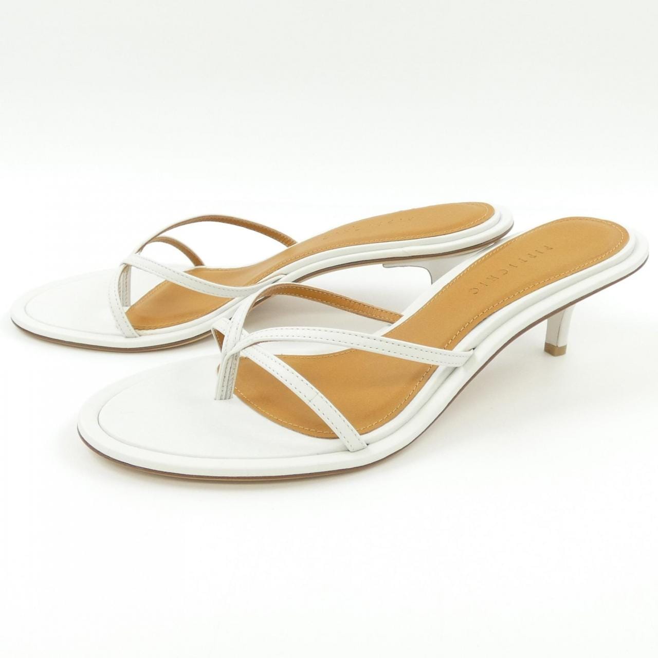 ピッピシック PIPPI CHIC サンダル