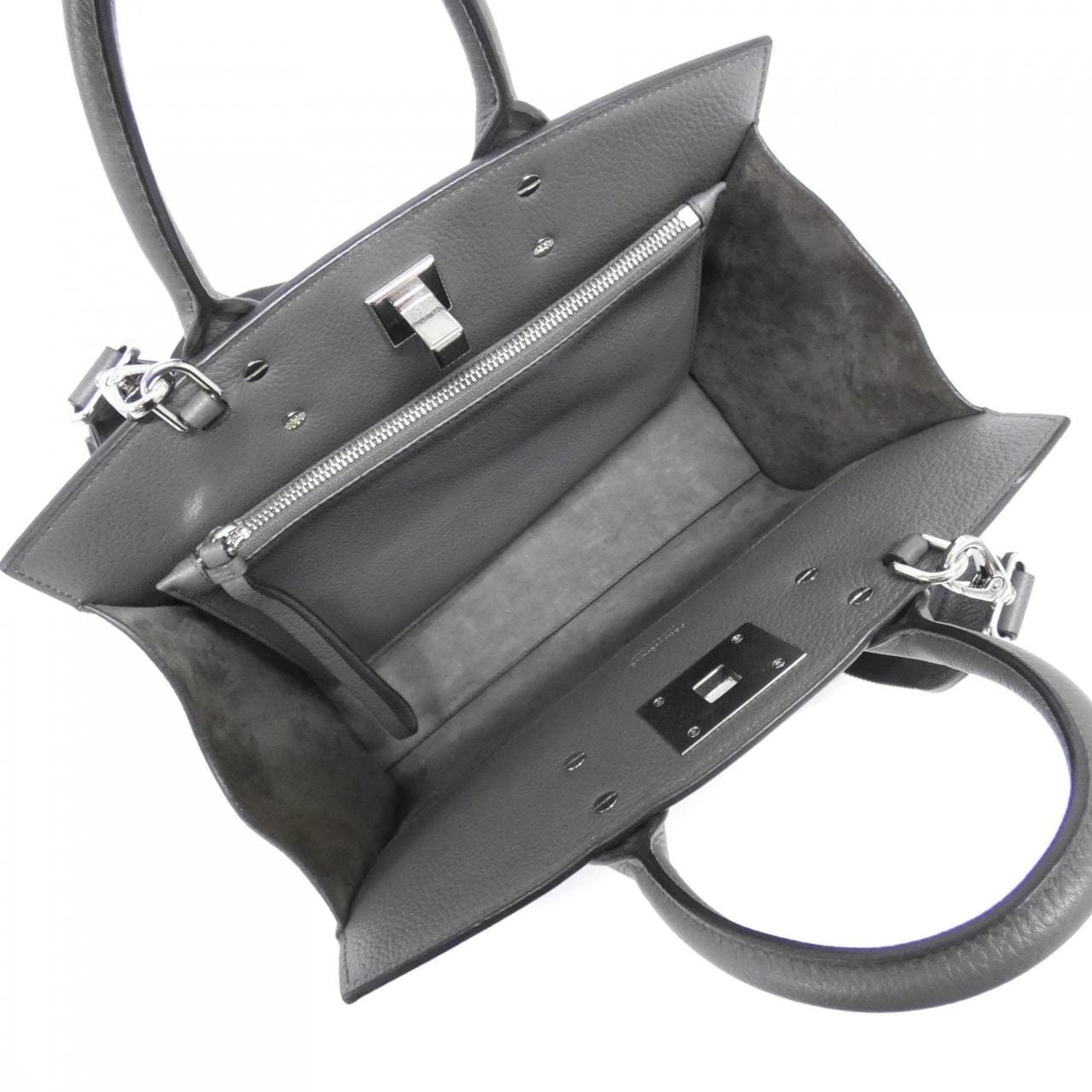 サルヴァトーレフェラガモ THE STUDIO 21 4493 バッグ