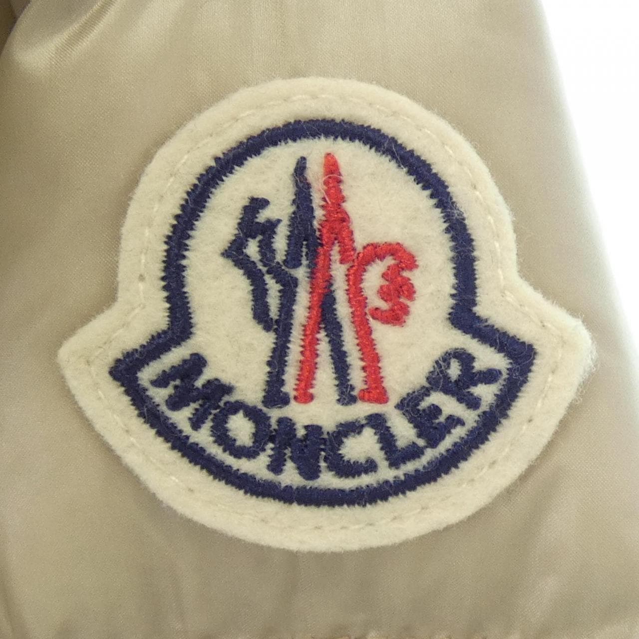 モンクレール MONCLER ダウンコート