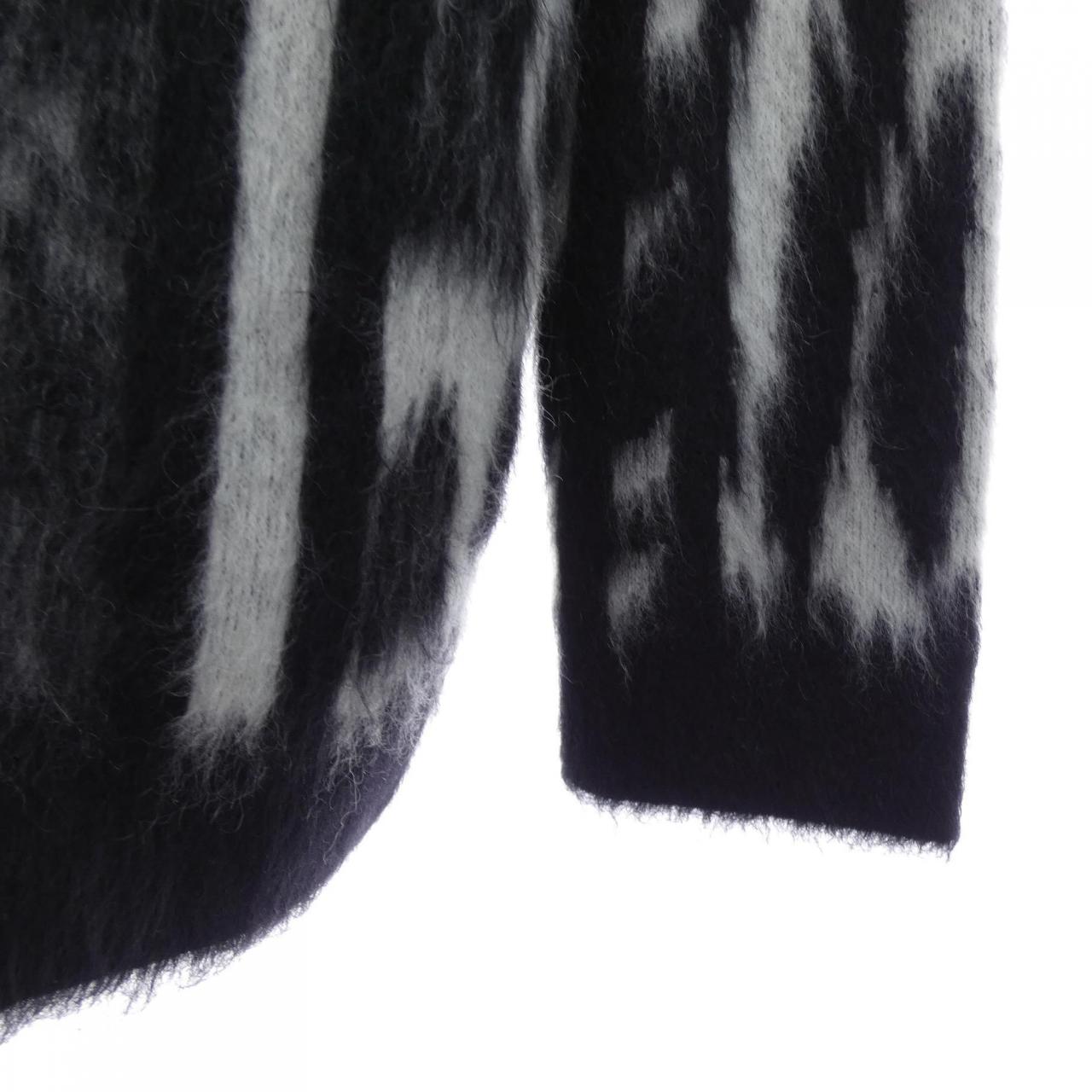 サンローラン SAINT LAURENT 690064 Y75KD 1095 カーディガン