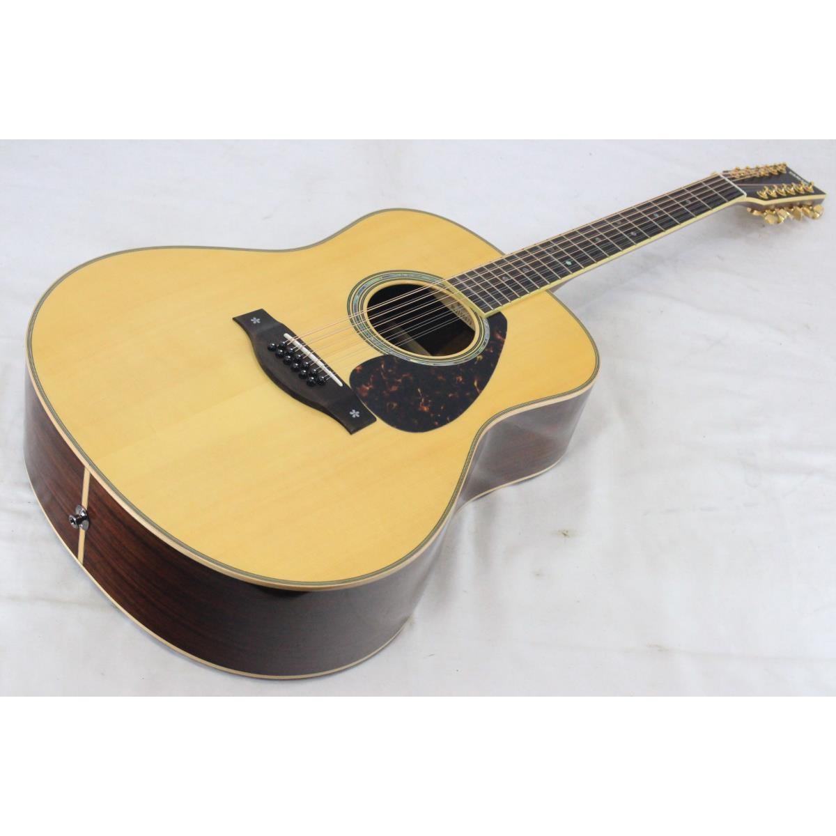YAMAHA LL16-12