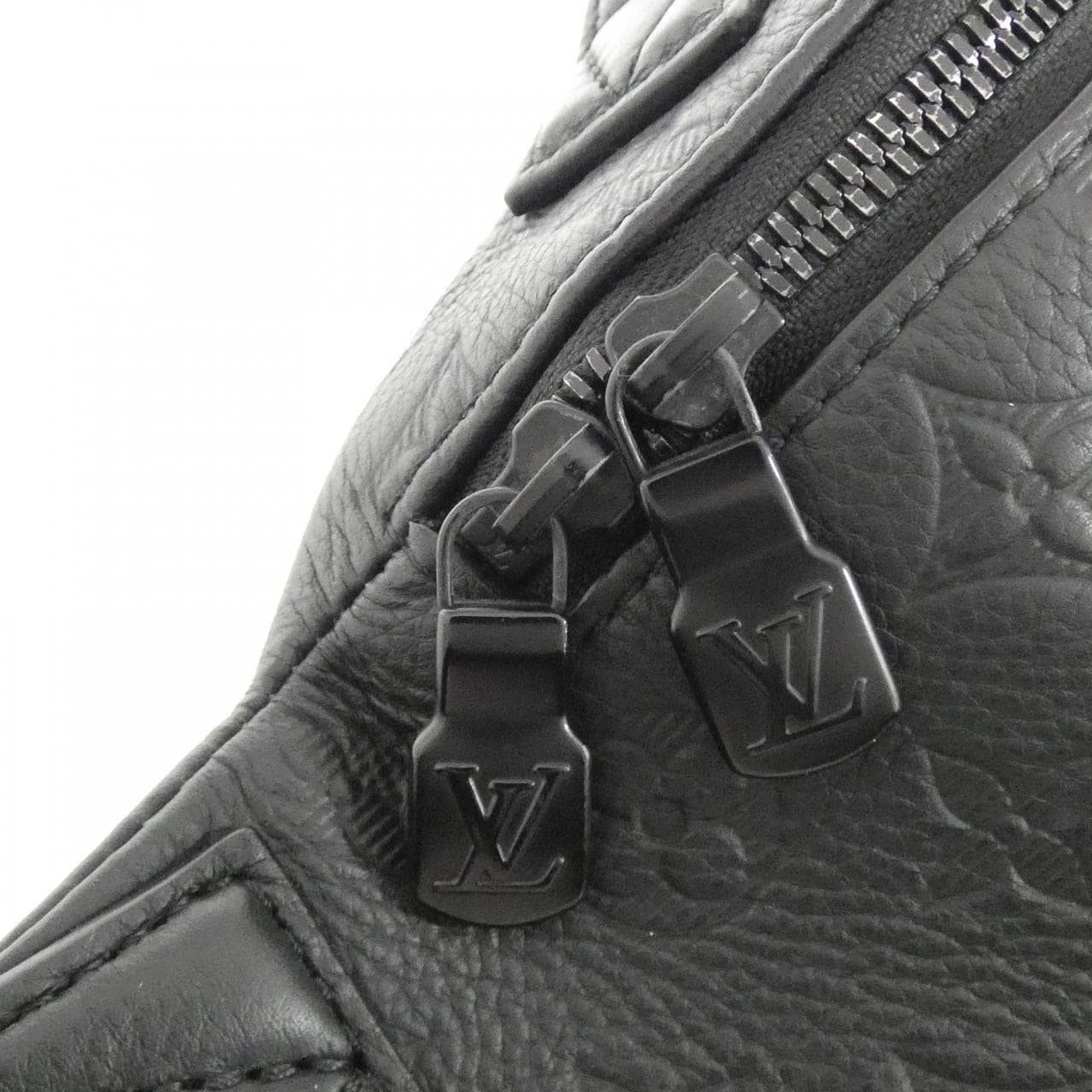 ルイヴィトン モノグラム シャドウ ラッシュ バムバッグ M47058 ショルダーバッグ