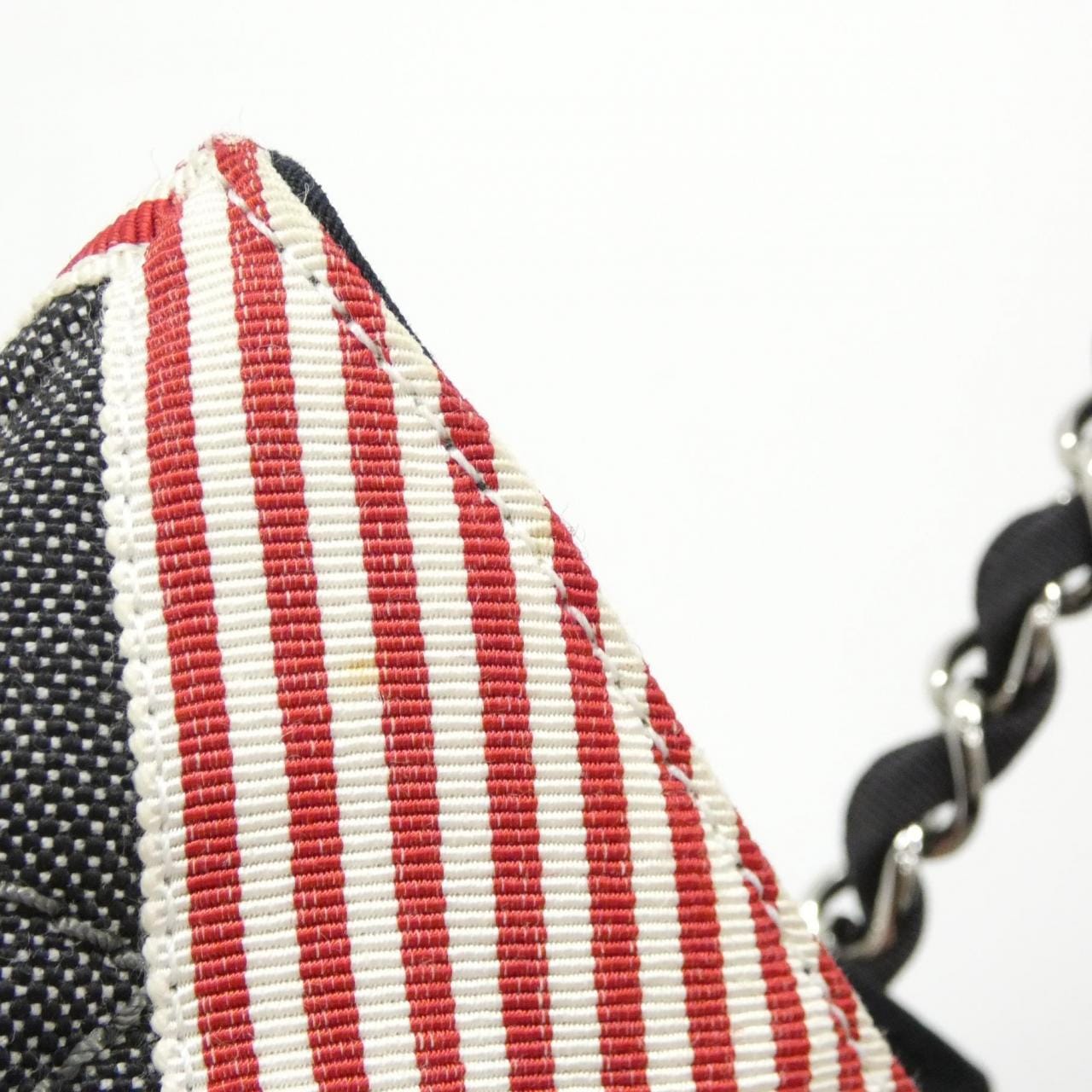 シャネル ショルダーバッグ