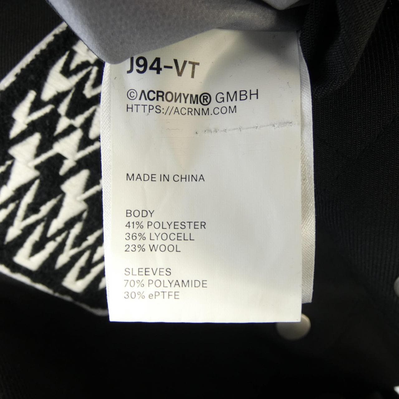 ACRONYM J94 VT夹克衫