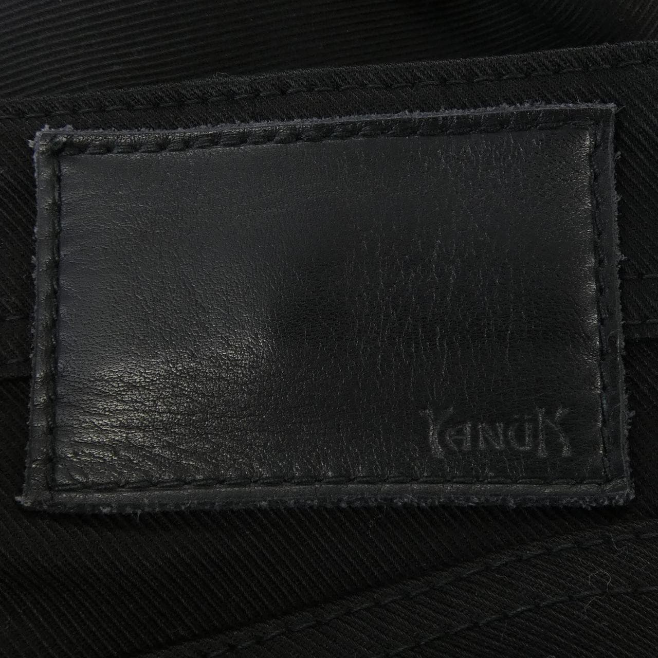 ヤヌーク YANUK パンツ