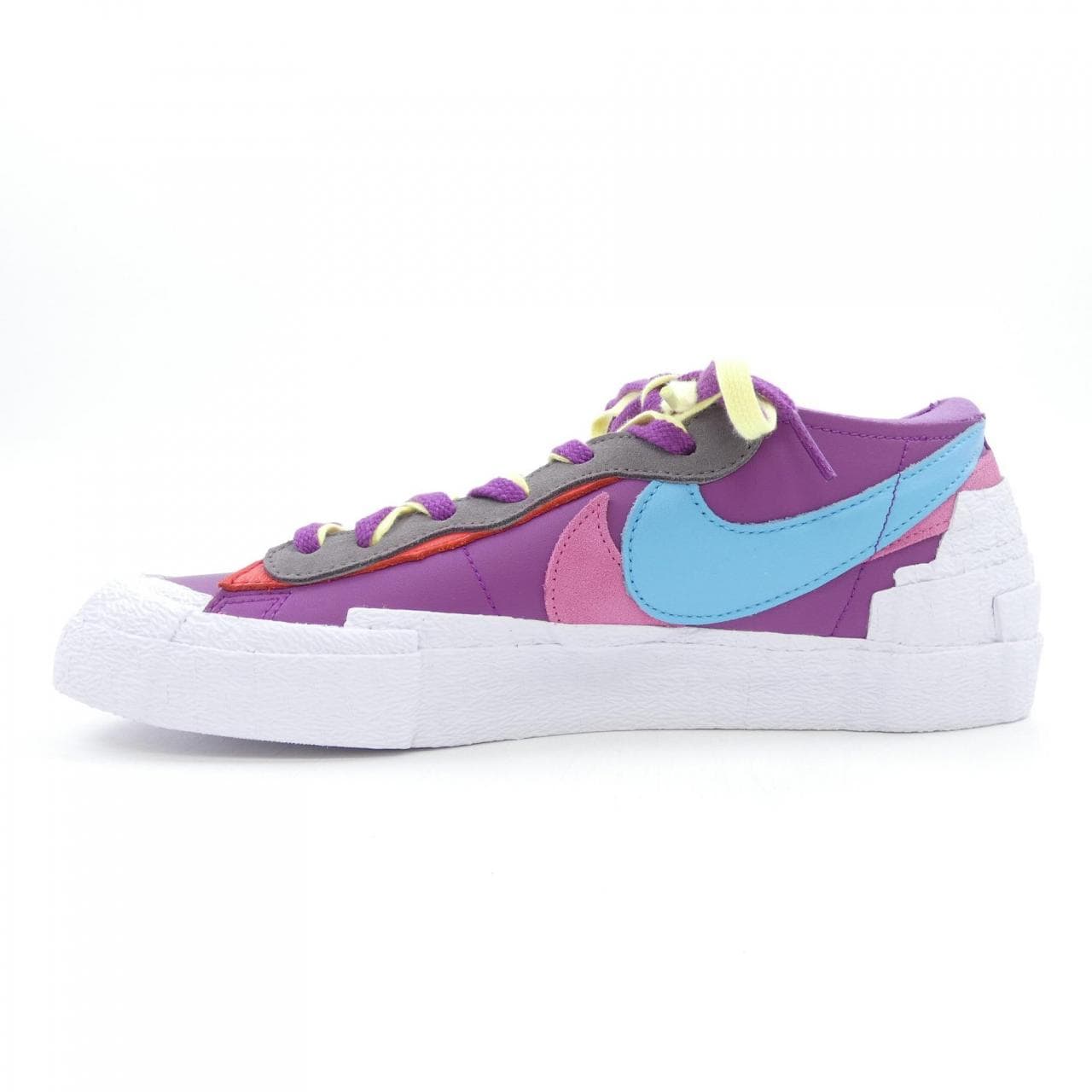 ナイキサカイ NIKE×SACAI KAWS　DM7091 スニーカー