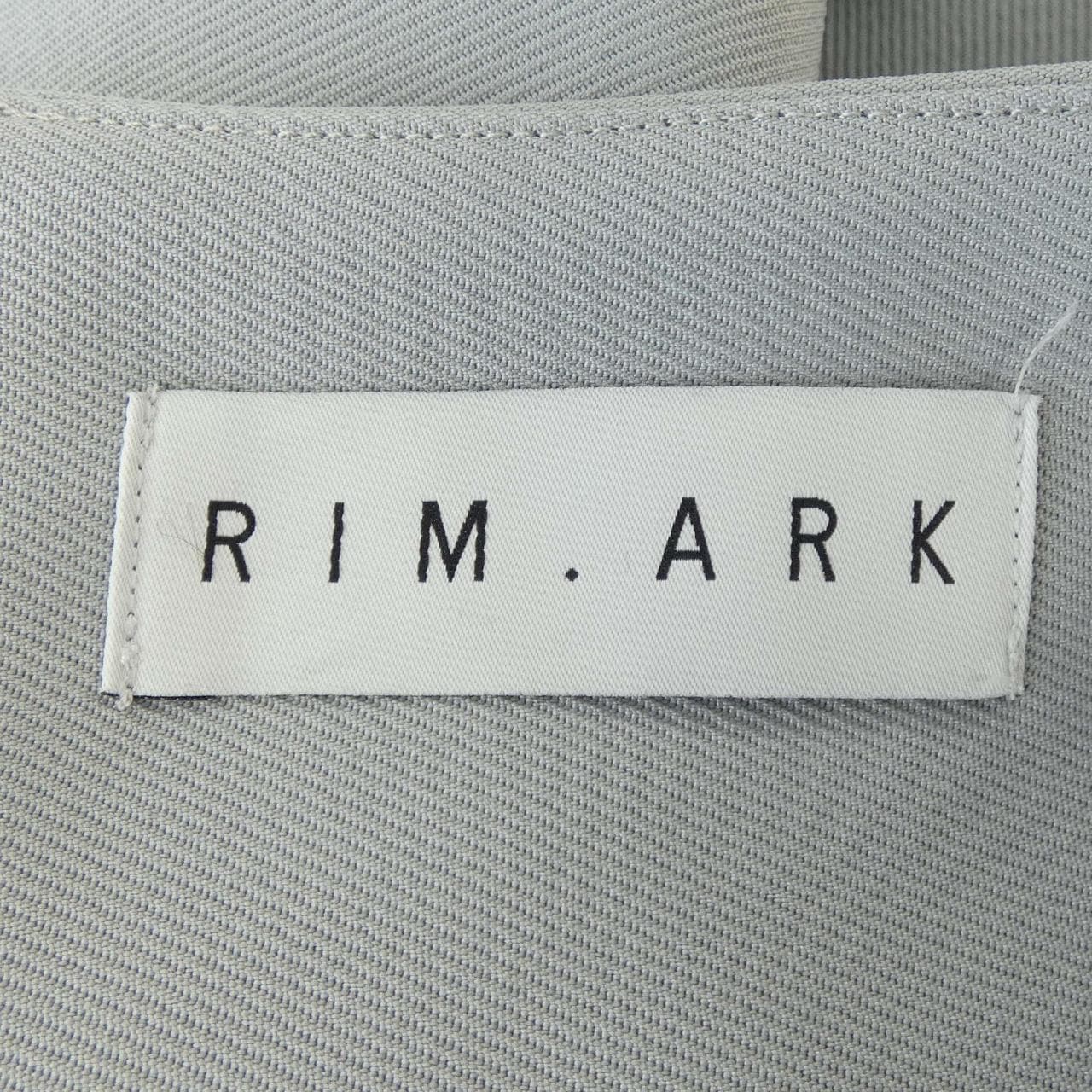 RIM ARK スカート