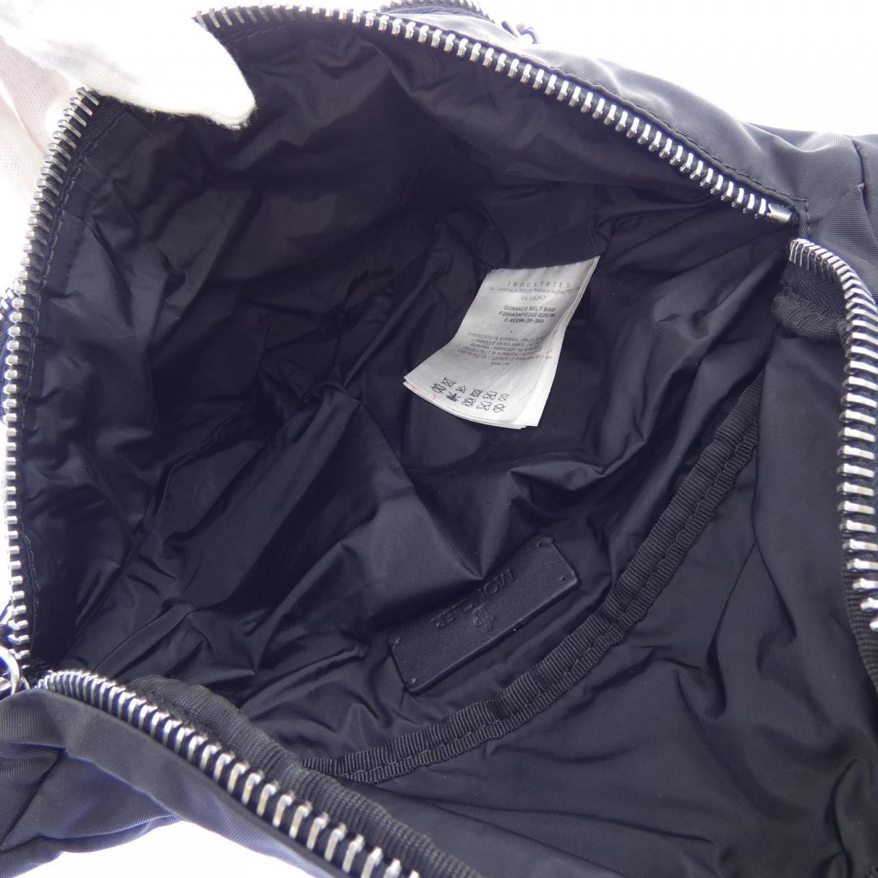 モンクレール MONCLER 209A5M70210 BAG