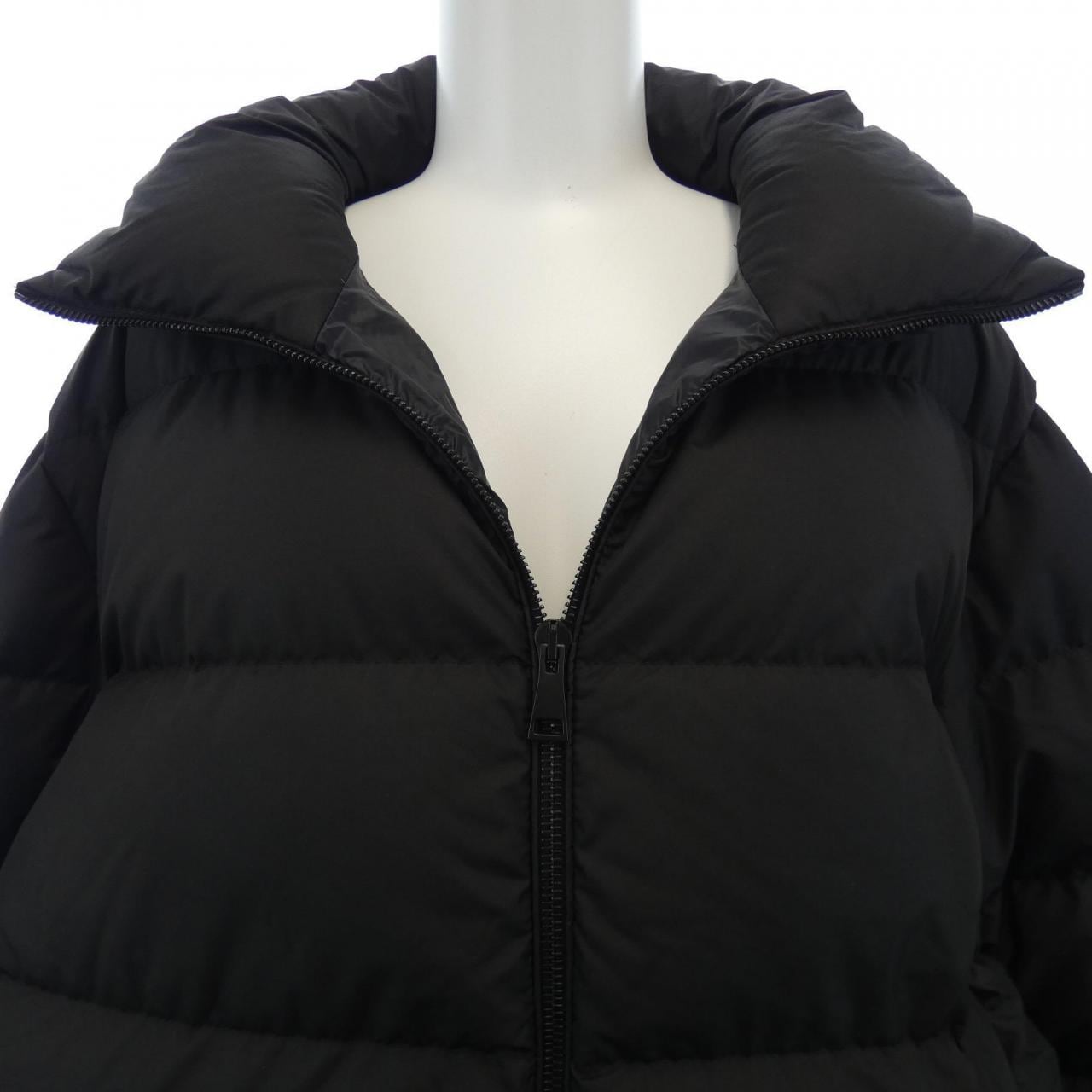 MONCLER MONCLER Down Jacket