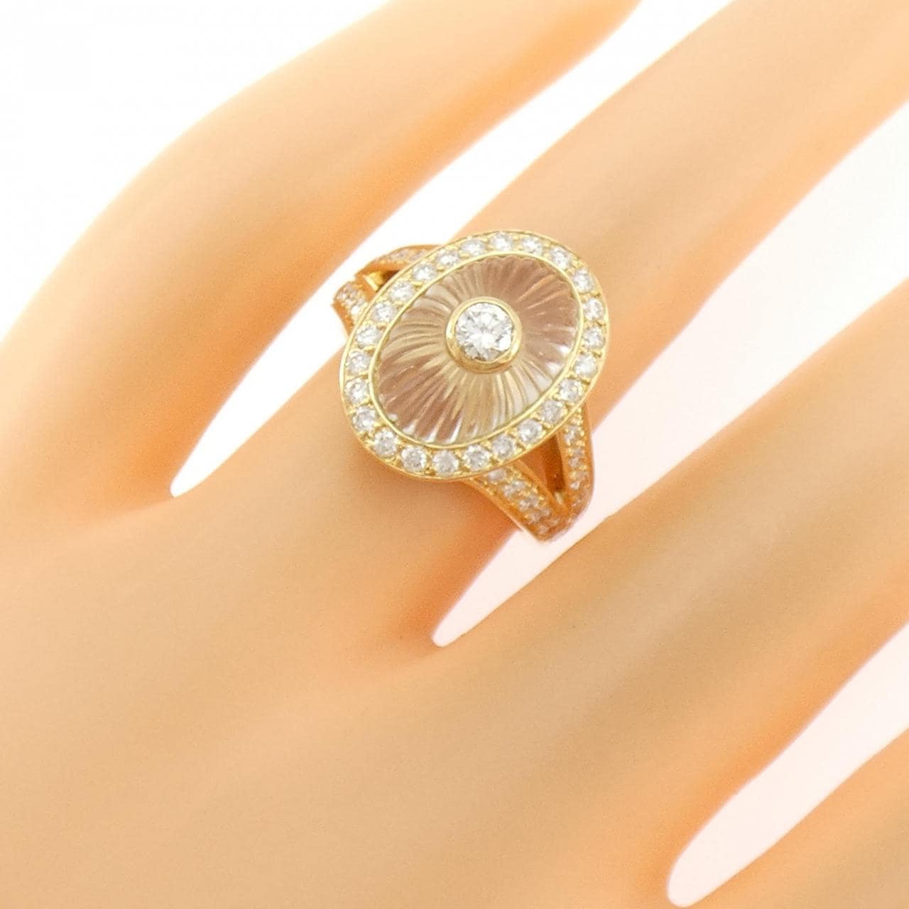 ブシュロン ロッククリスタル リング