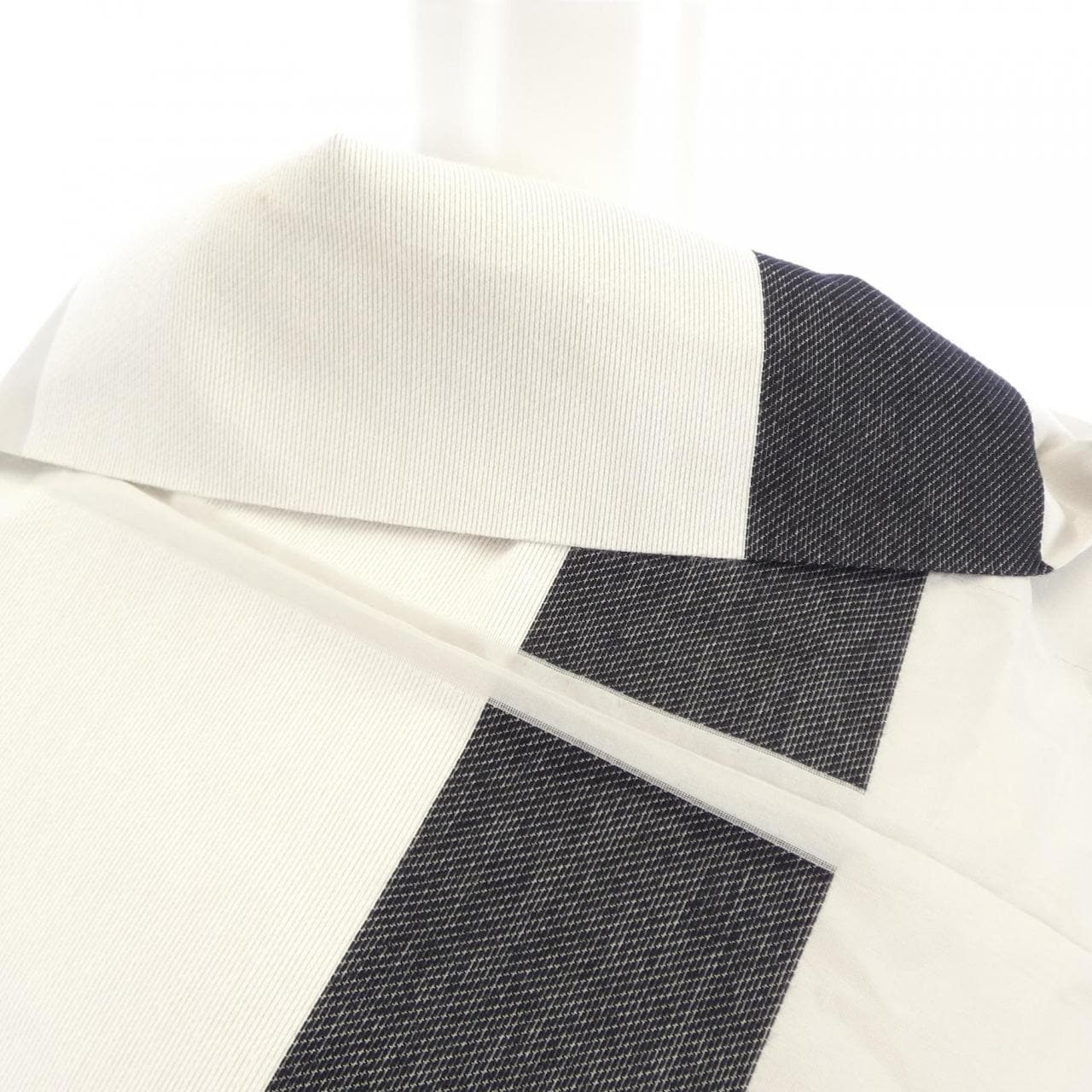 イッセイミヤケ ISSEY MIYAKE IL81FJ511 トップス