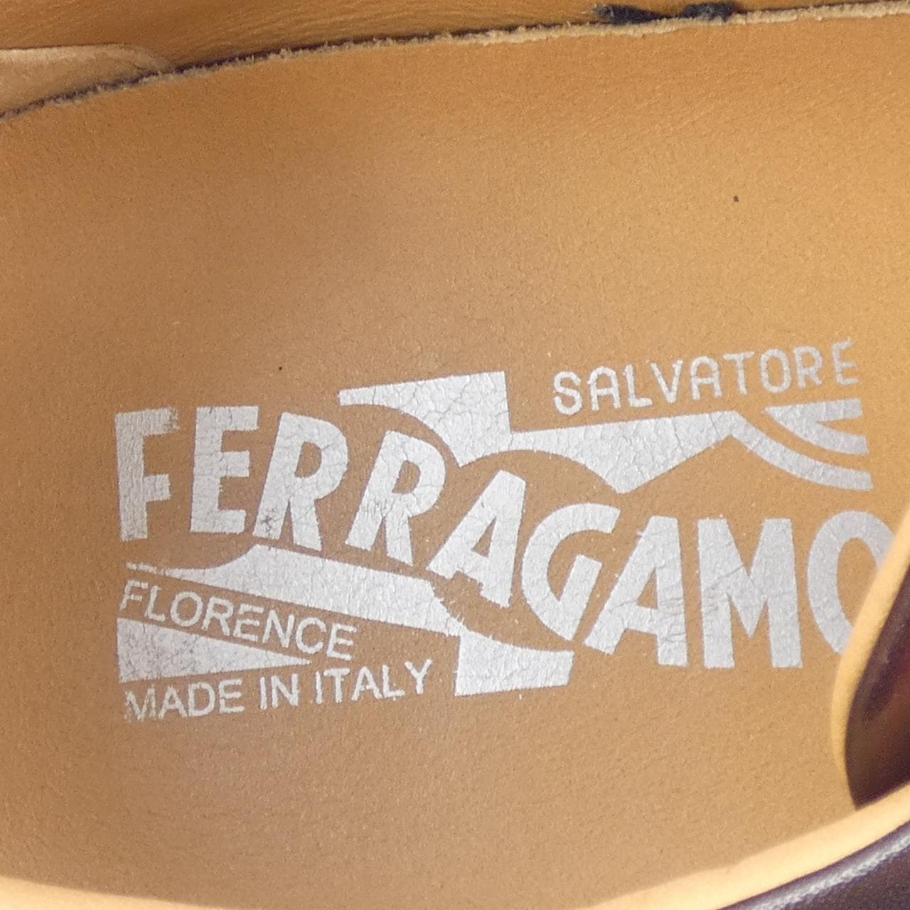 サルヴァトーレフェラガモ SALVATORE FERRAGAMO スニーカー