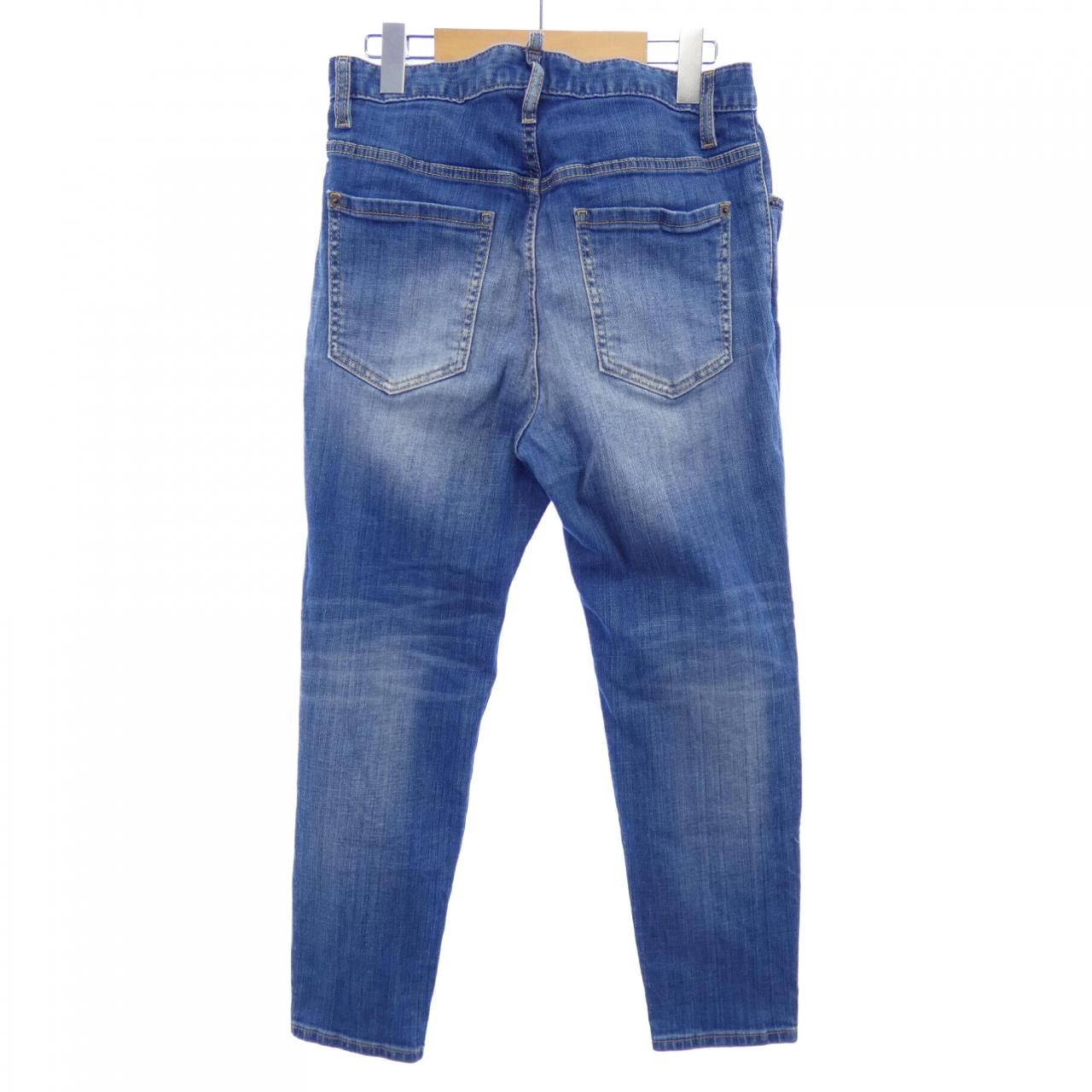 ディースクエアード DSQUARED2 S74KB0529 ジーンズ