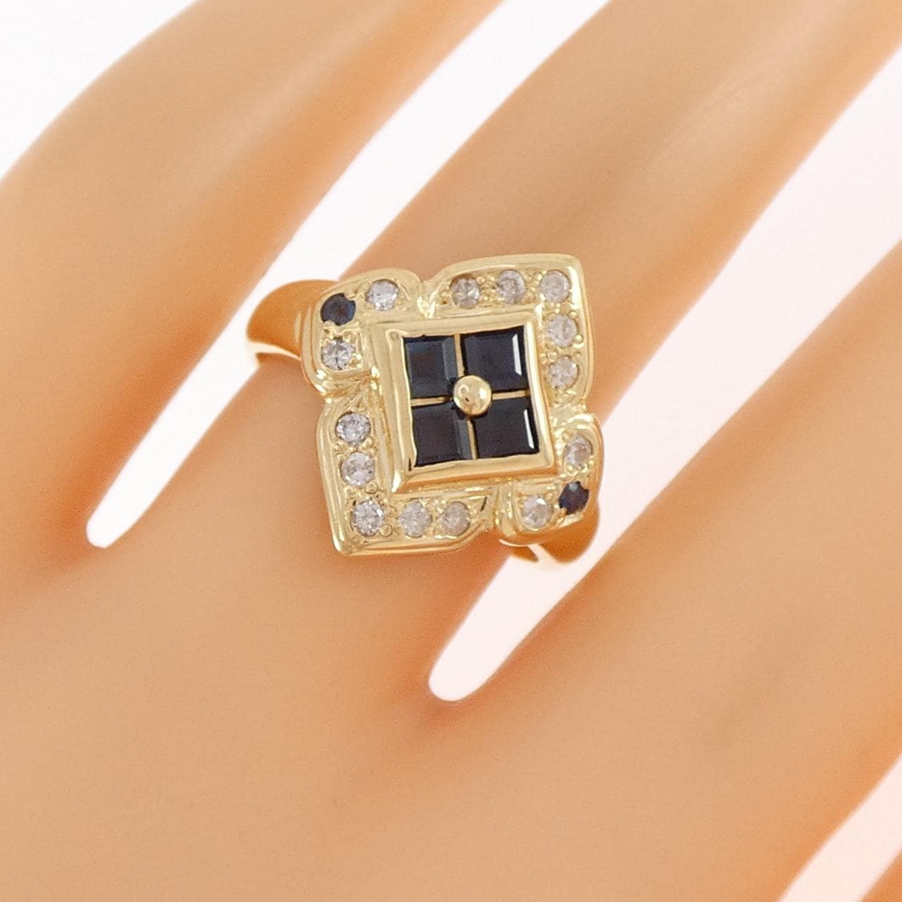 K18YG サファイヤ リング 0.90CT