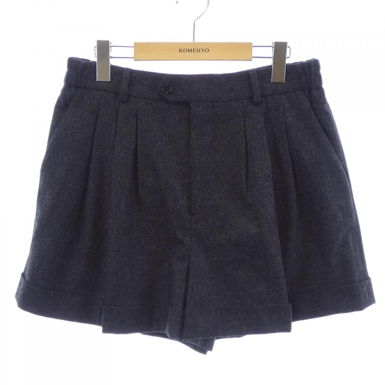 セリーヌ CELINE 2P877095D ショートパンツ