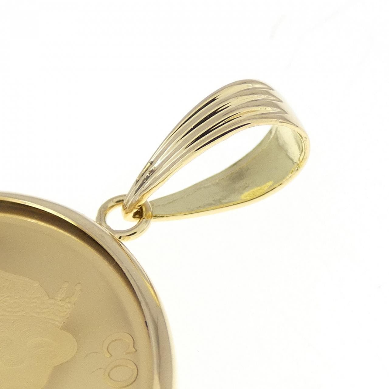K18YG frame coin pendant