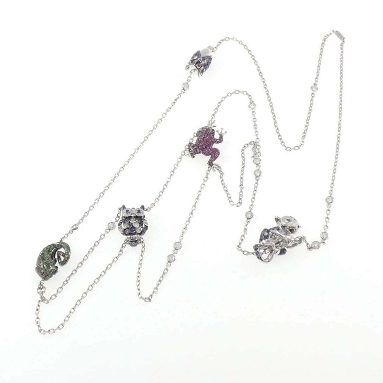 ブシュロン アニマル カラーストーン ネックレス