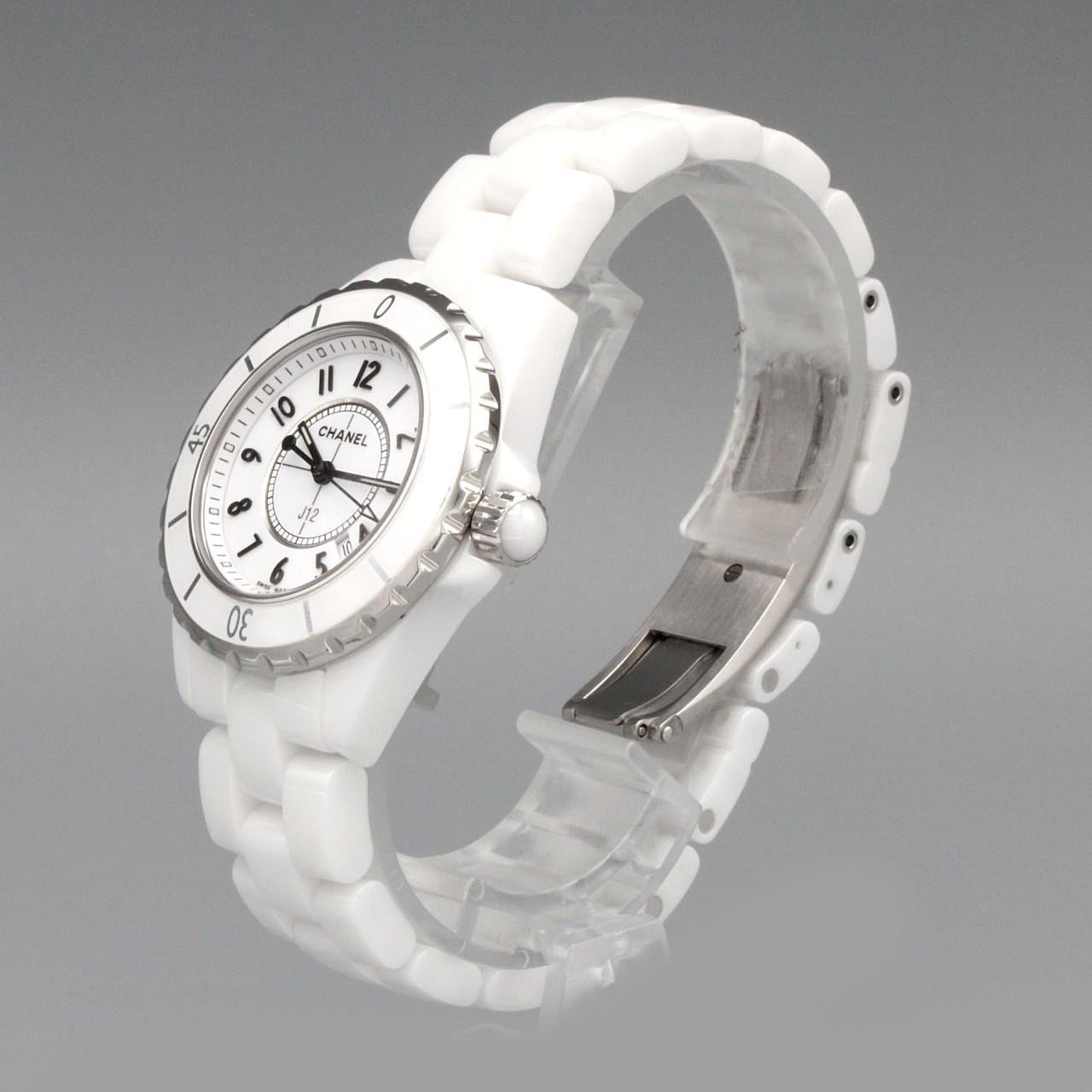 シャネル J12 33mmセラミック H0968 セラミック クォーツ