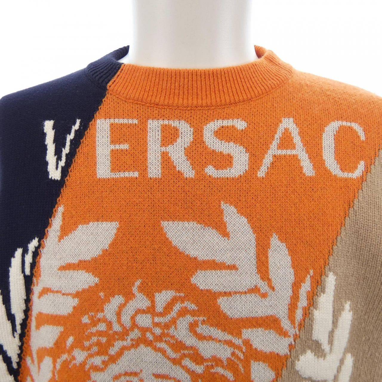 ヴェルサーチェ VERSACE A84887 ニット