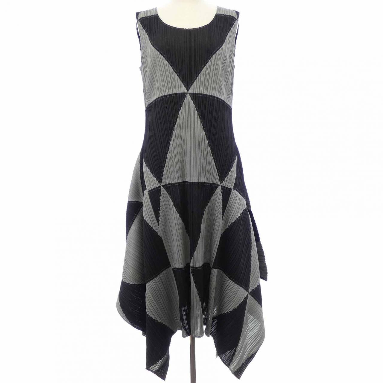 プリーツプリーズ PLEATS PLEASE 2009 ジオメトリック PP93-JH643 7564112 ワンピース