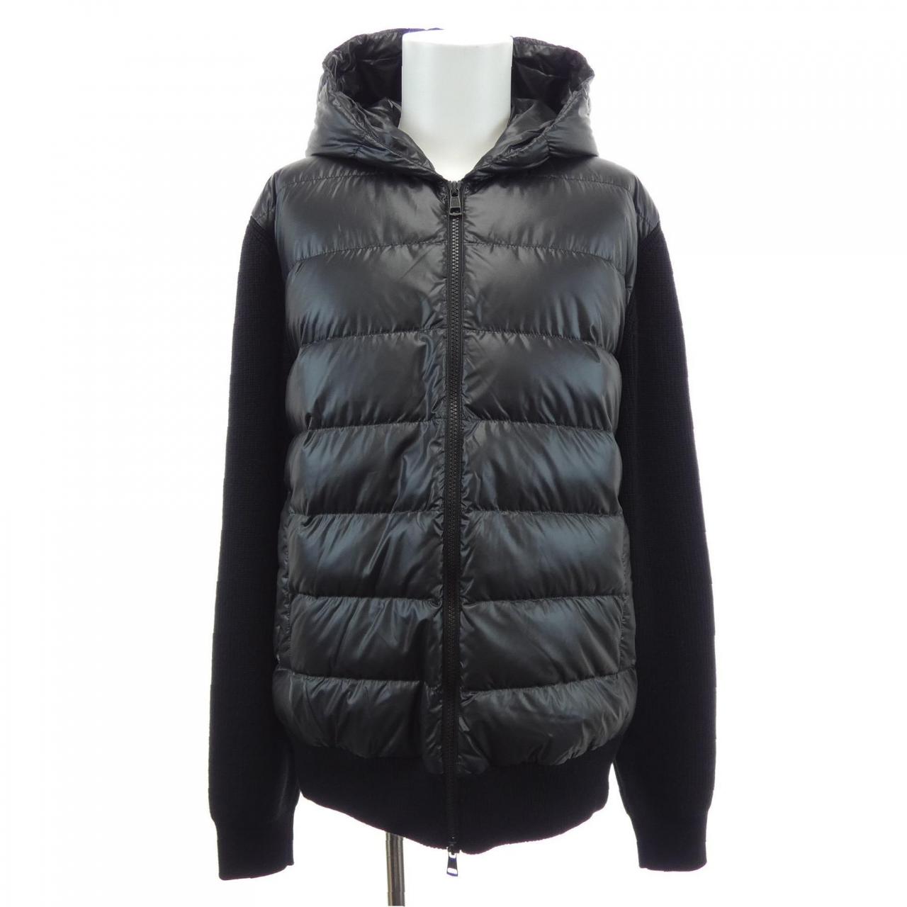 モンクレール MONCLER 20919B00041 ダウンジャケット