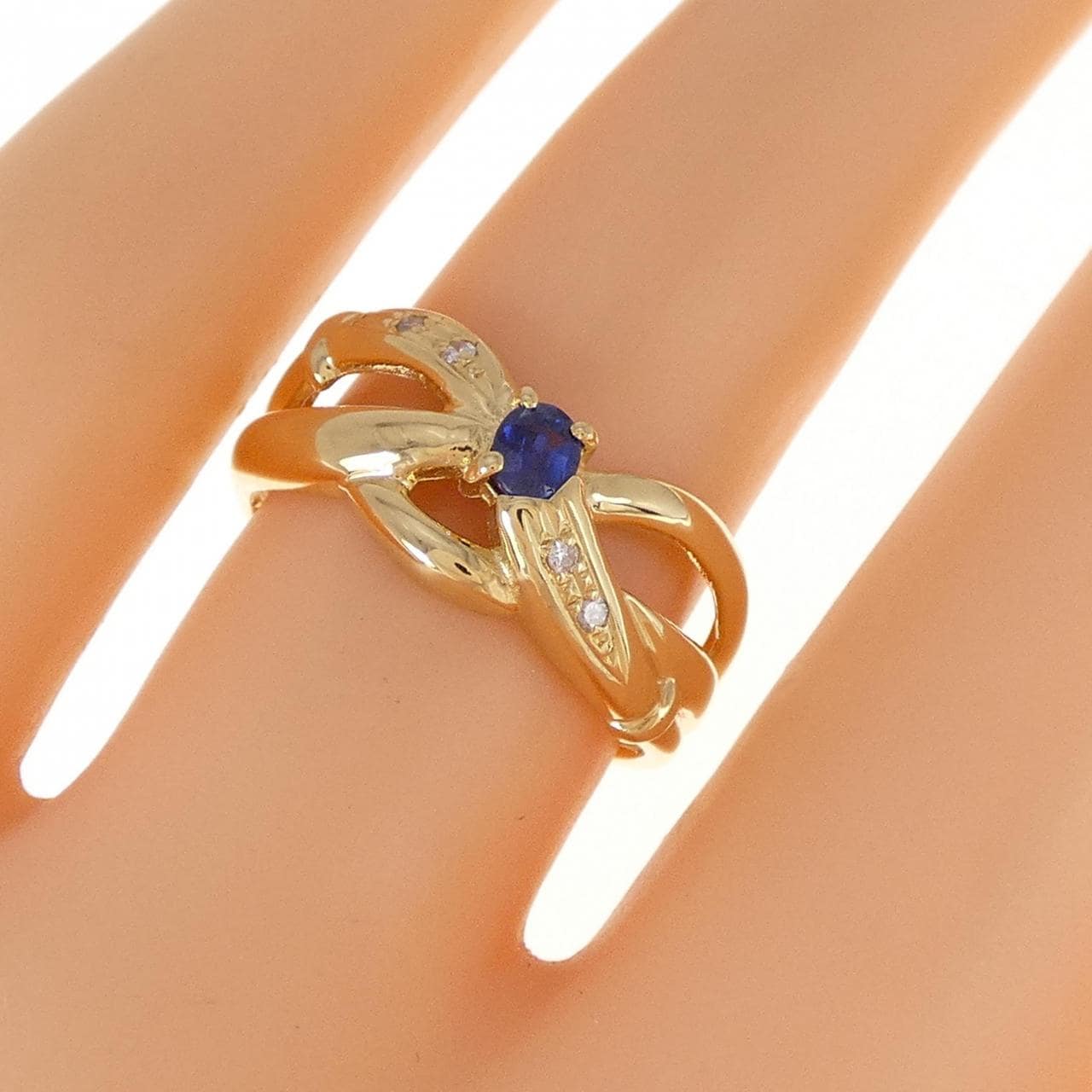 K18YG sapphire ring