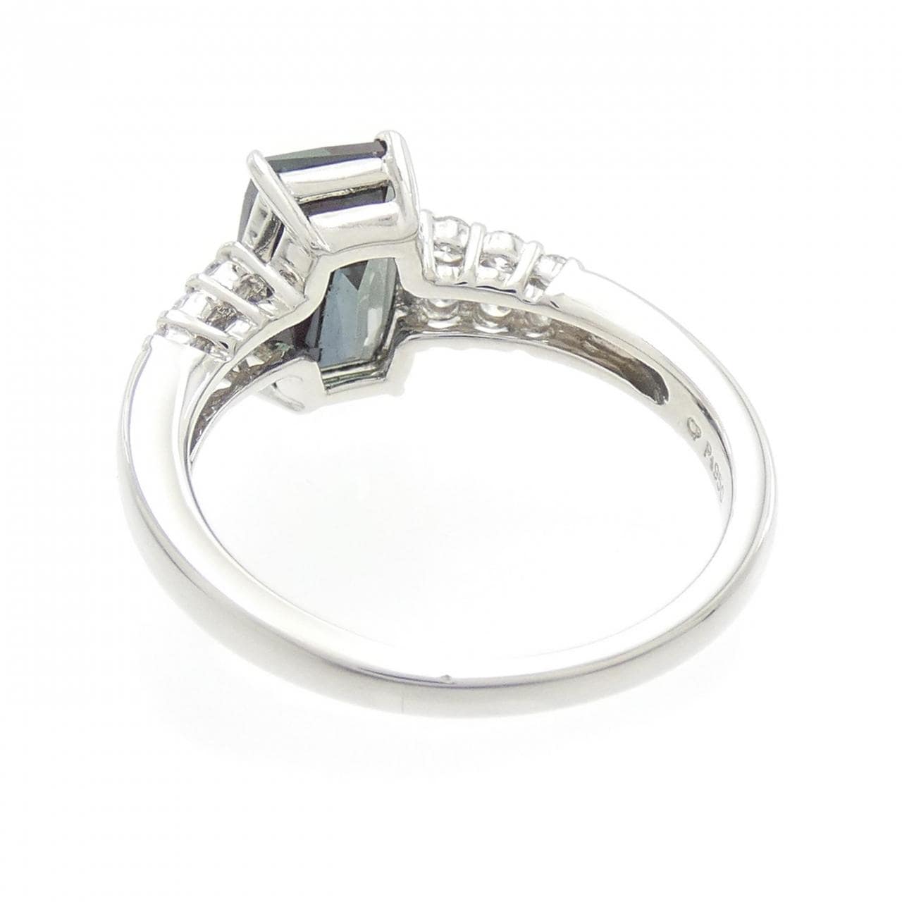 Cresanbel Synthetic Stone Ring 2.31CT
