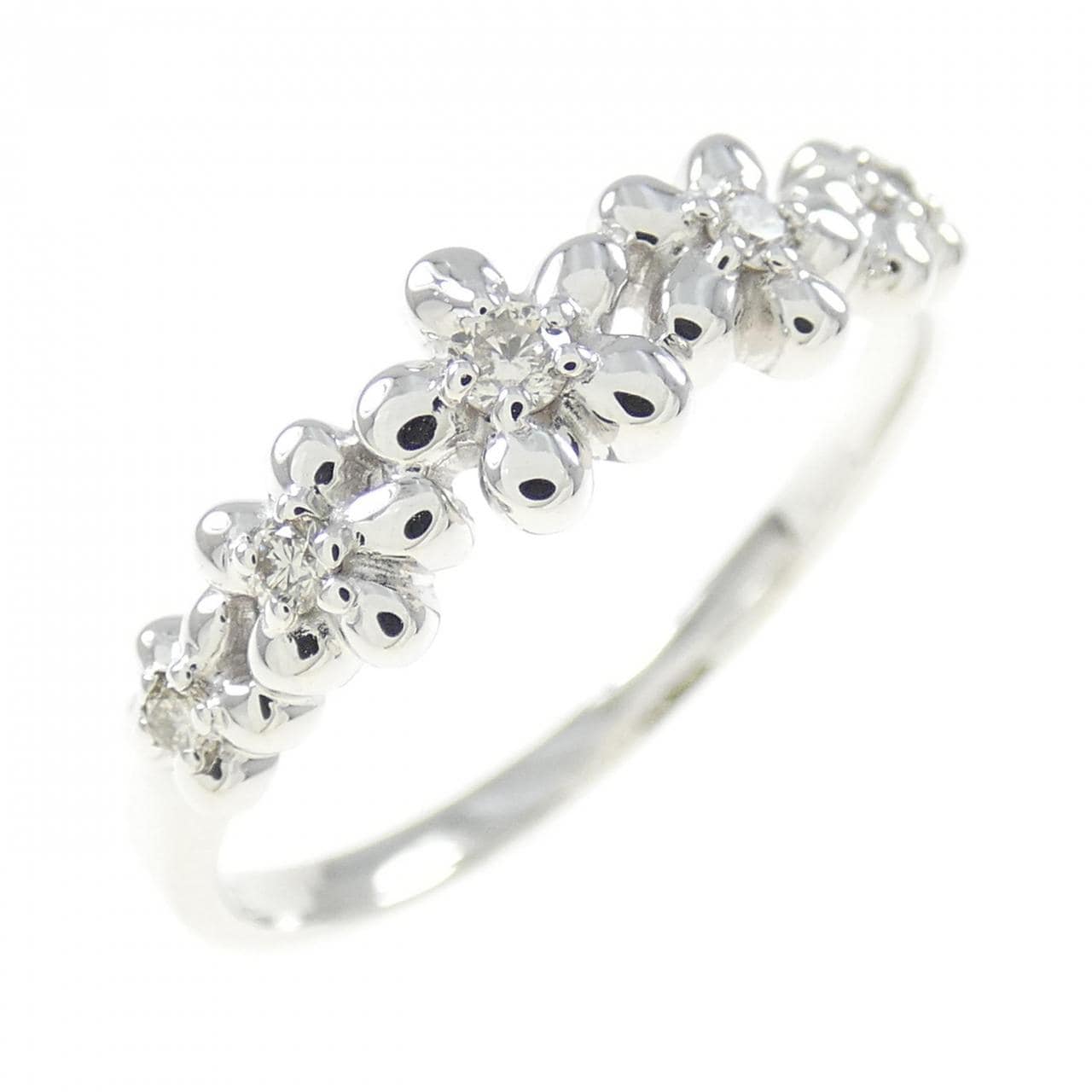 K18WG フラワー ダイヤモンド リング 0.30CT