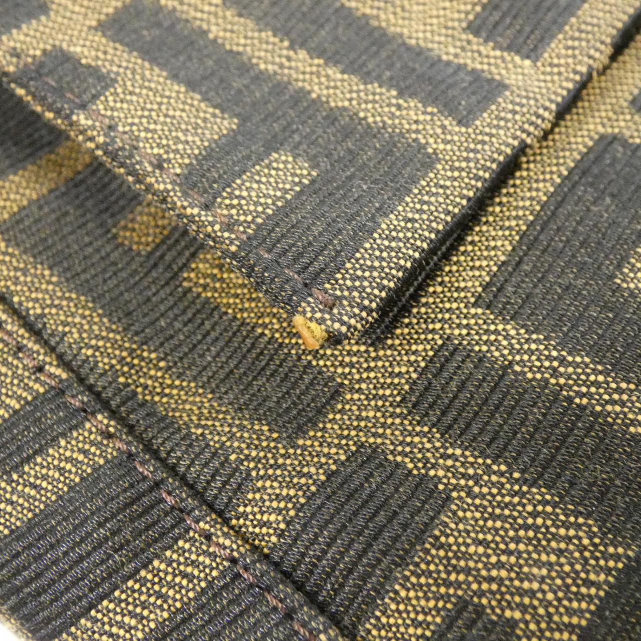 [vintage] FENDI Mamma Baguette 26325 單肩包