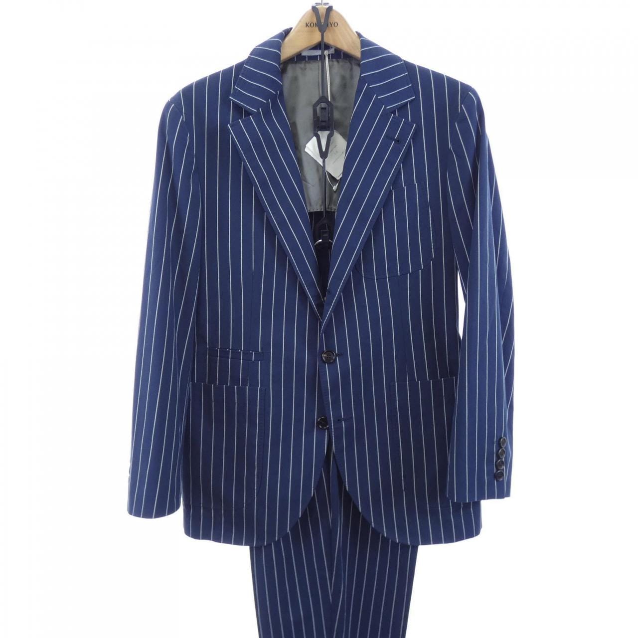 ブルネロクチネリ BRUNELLO CUCINELLI スーツ