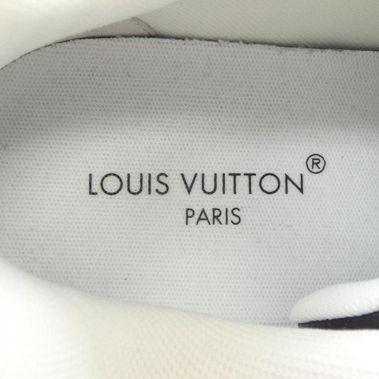 ルイヴィトン LOUIS VUITTON ネオランアウェイ スニーカー