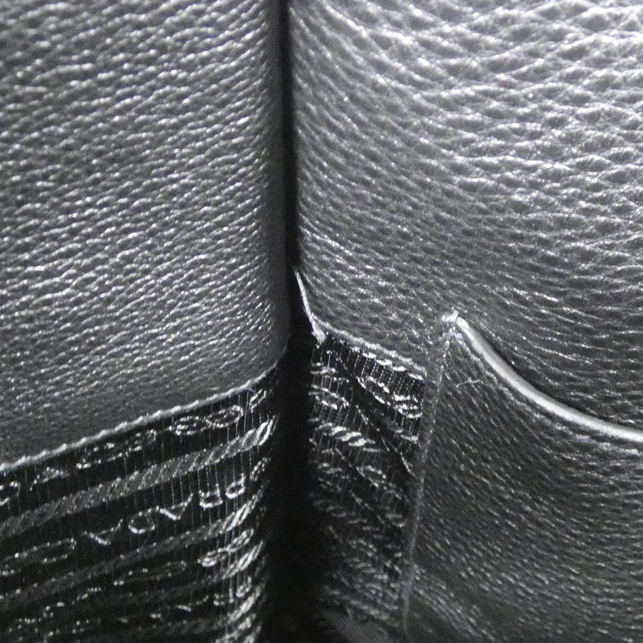 プラダ 1BC073 ショルダーバッグ