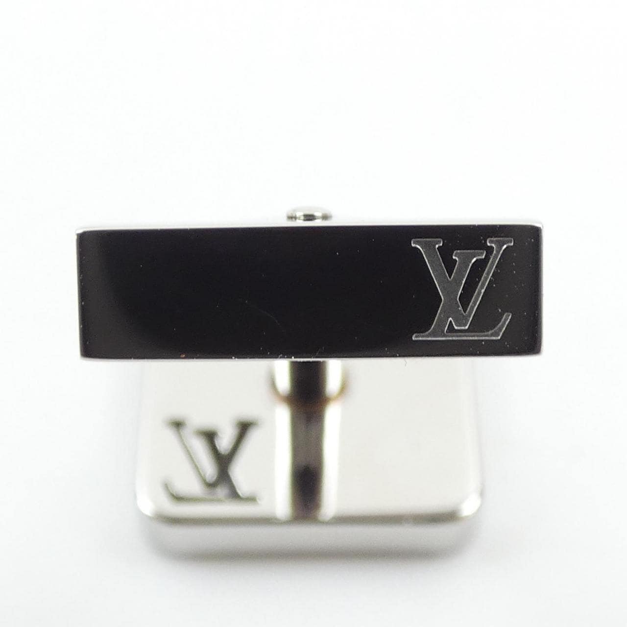 ルイヴィトン LOUIS VUITTON カフス