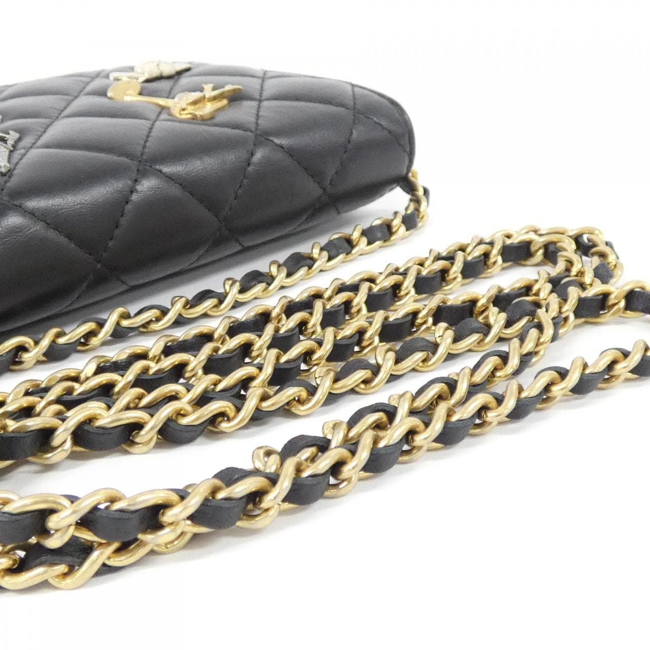 シャネル チェーンウォレット