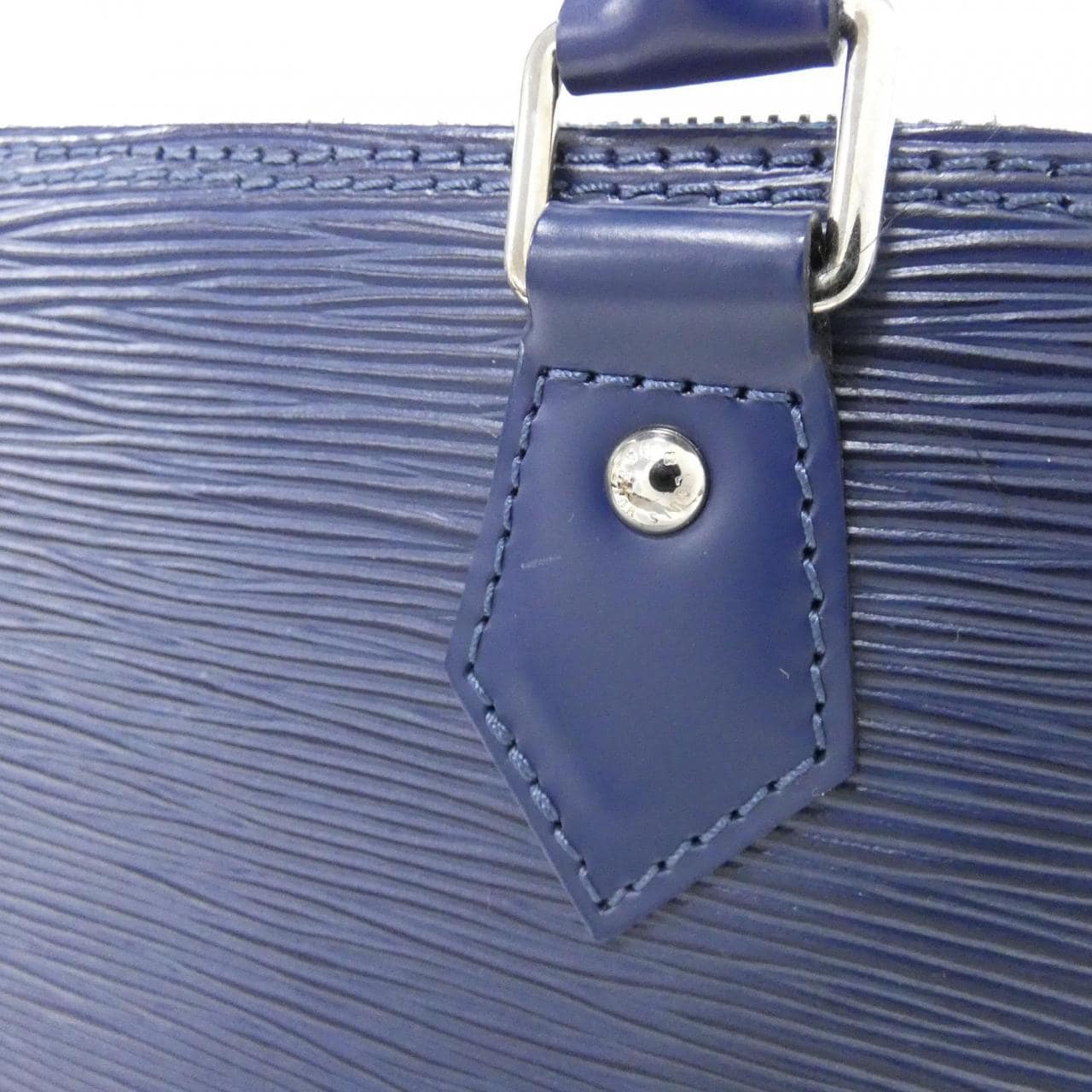 LOUIS VUITTON Epi Alma PM M40620 包