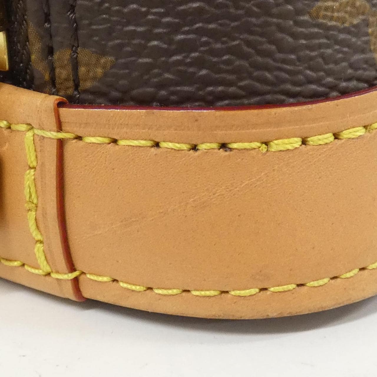 ルイヴィトン モノグラム ナノ アルマ M82717 バッグ