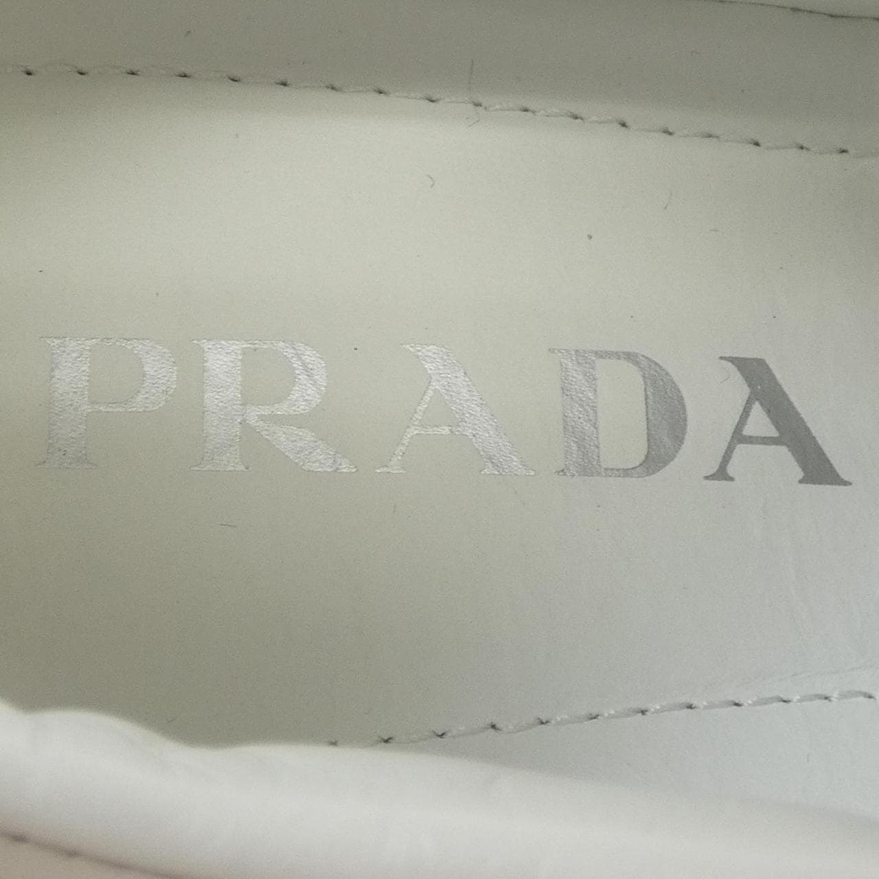 プラダ PRADA 2EG452 スニーカー